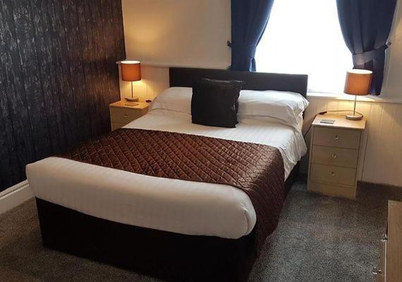 The Cumbrian Hotel Blackpool Bagian luar foto