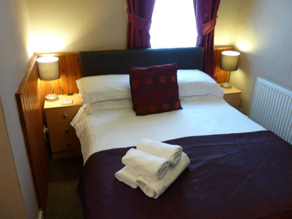 The Cumbrian Hotel Blackpool Bagian luar foto